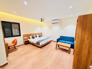 Superior Room | Desk, free WiFi - Hotel City Inn (Gorakhpur)