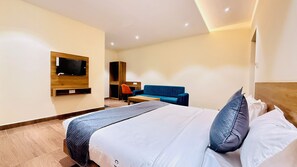 Desk, soundproofing, free WiFi - Hotel City Inn (Gorakhpur)