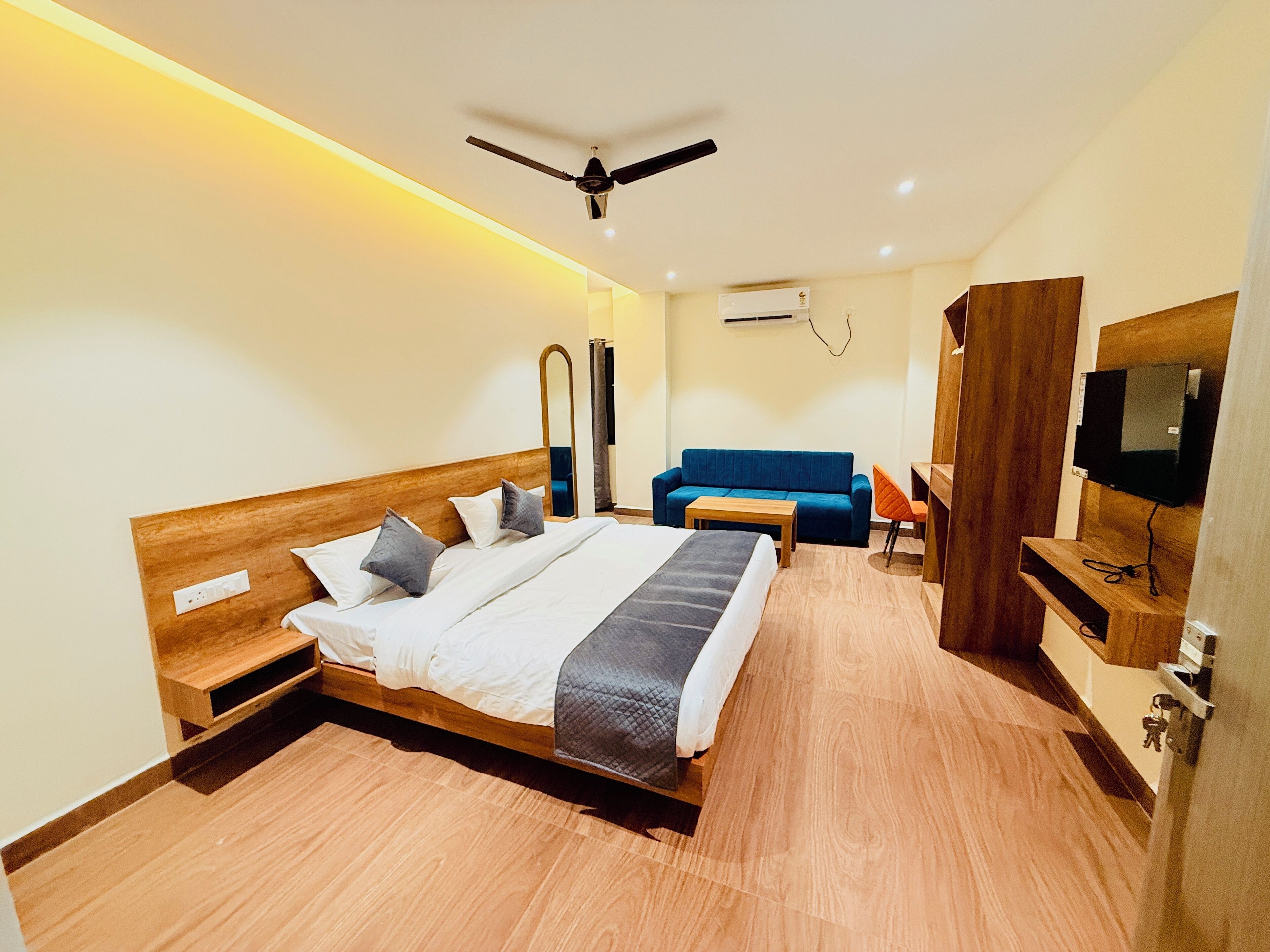 Superior Room | Desk, free WiFi