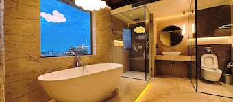 F HOTELS