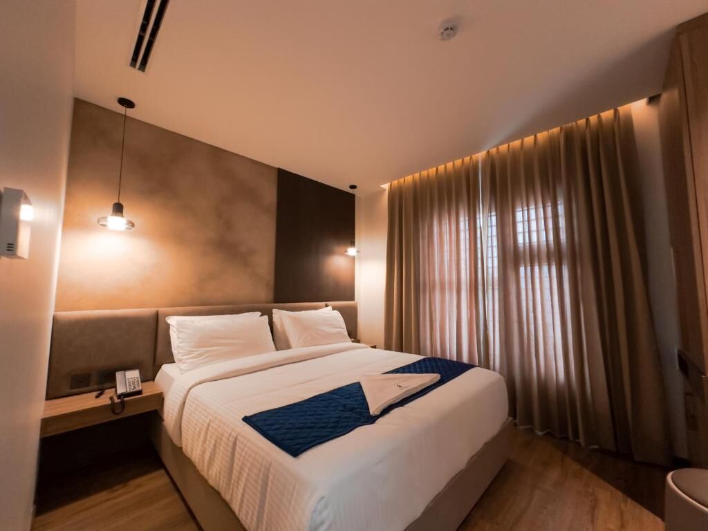 In-room safe, desk, laptop workspace, soundproofing