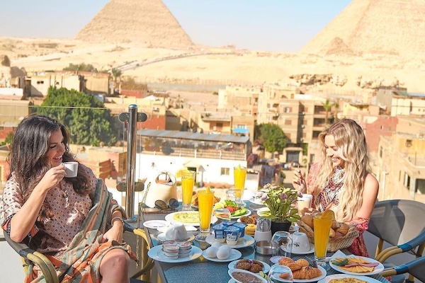 Petit déjeuner buffet compris tous les jours