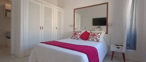 1 bedroom, iron/ironing board, free WiFi, bed sheets