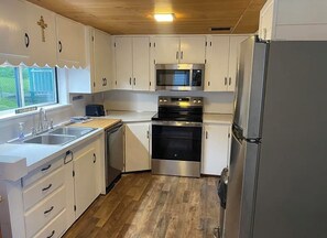 Micro-ondas, fogão, cooktop