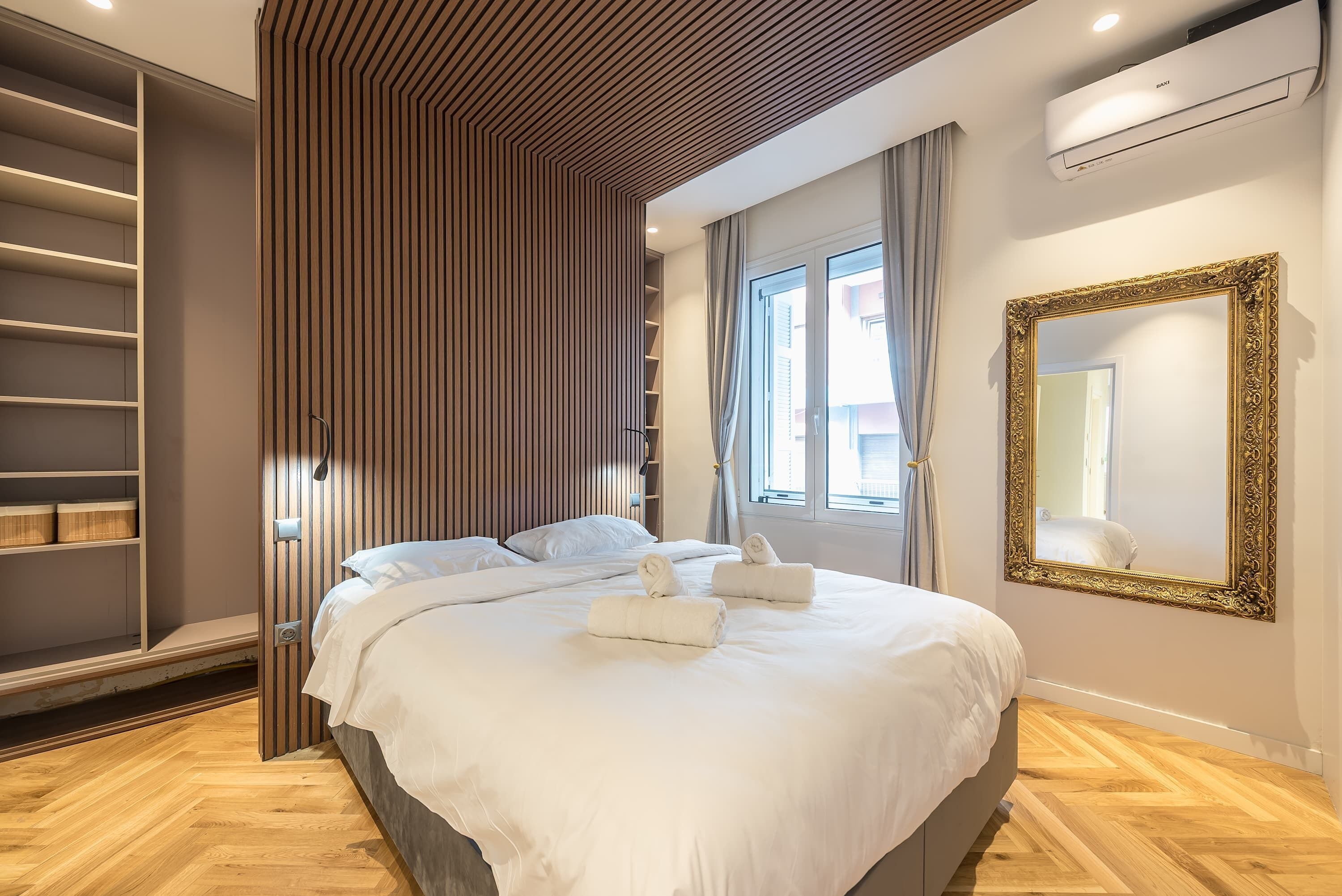 1 quarto, ferros/tábuas de passar roupa, Wi-Fi, roupa de cama