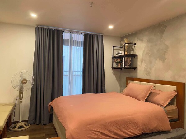 1 bedroom, WiFi, bed sheets