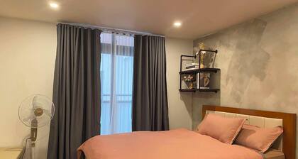 Premium Couple Room with Balcony at Megatower