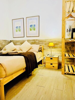 Departamento básico | Ropa de cama hipoalergénica y cortinas blackout 