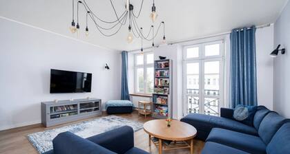 Two Levels Spacious Apt - 116m², Four Bedrooms - by Rentujemy