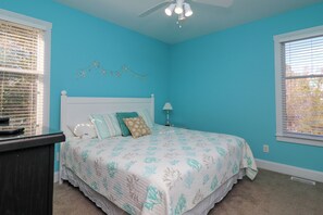 6 bedrooms, iron/ironing board, travel crib, free WiFi