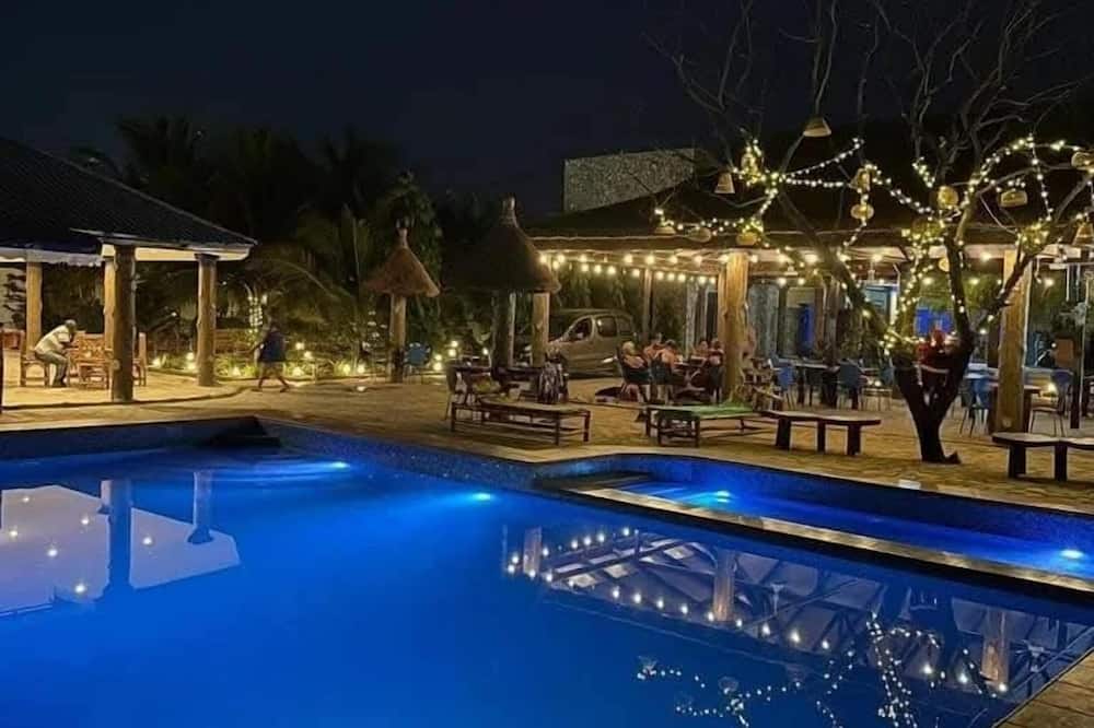 Blue Palm Resort