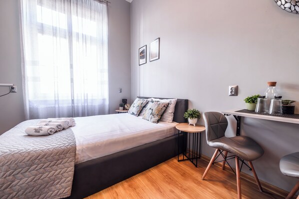 1 bedroom, iron/ironing board, WiFi, bed sheets