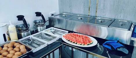 Petit déjeuner buffet compris tous les jours