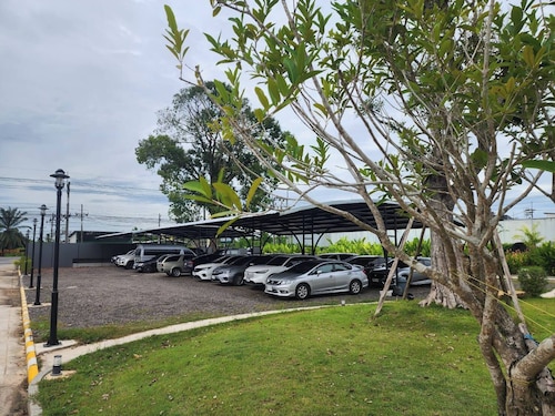 Tree Airport Hotel Hatyai