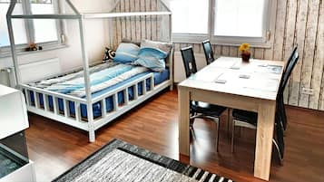 1 habitación, wifi y ropa de cama