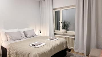 2 slaapkamers, een bureau, wifi, beddengoed