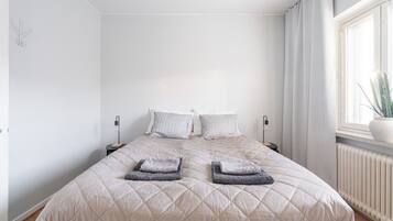 1 habitación, escritorio, wifi y ropa de cama