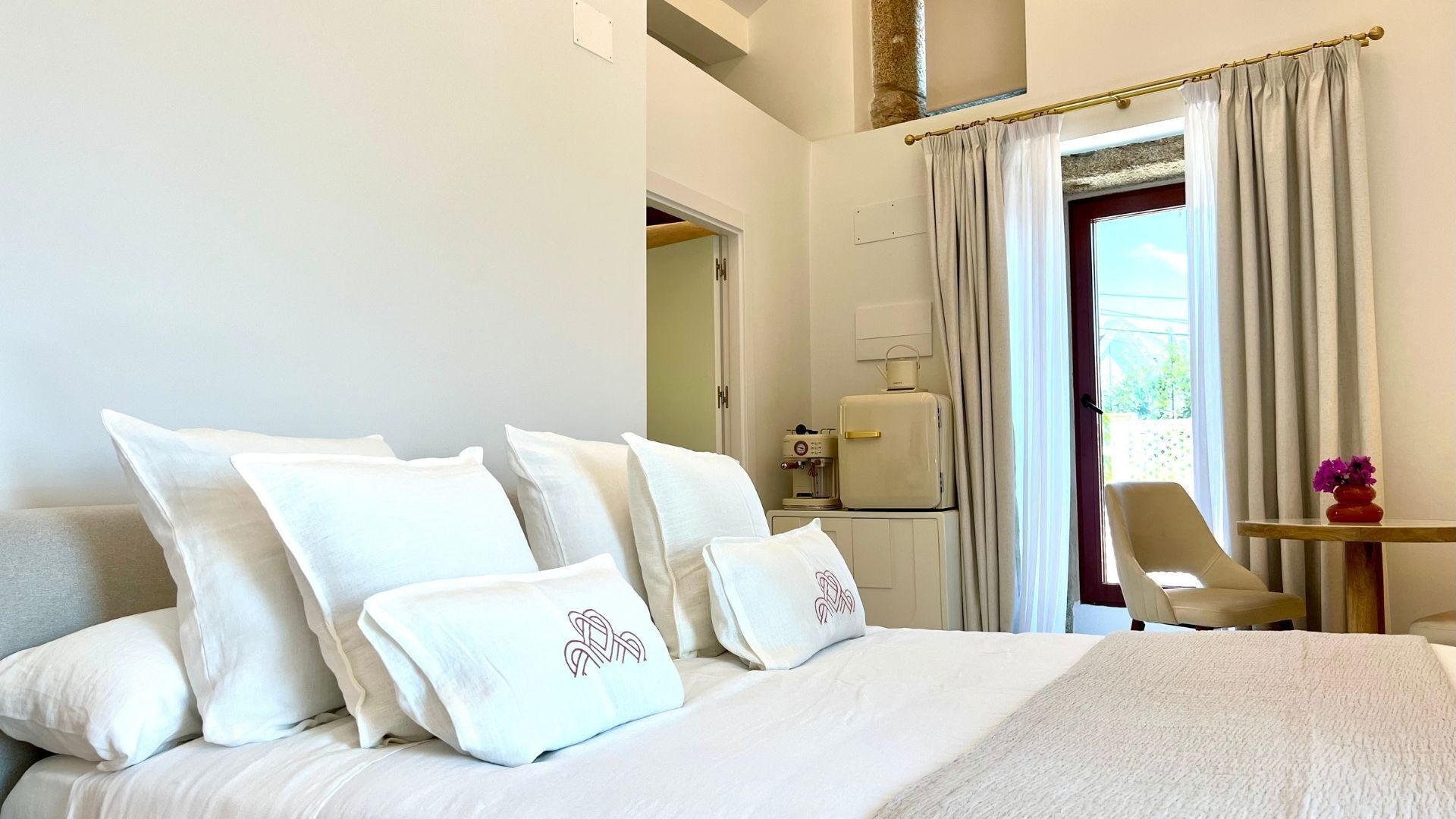 In-room safe, blackout curtains, free WiFi