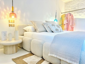 Deluxe-Doppelzimmer | Zimmersafe, Verdunkelungsvorhänge, kostenloses WLAN