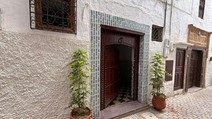 واجهة المنشأة