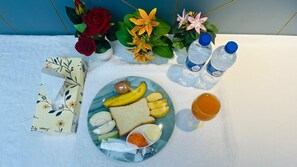 Free daily English breakfast 