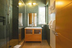 Luxury House, Patio, Pool View | Bathroom | Free toiletries, hair dryer, towels, soap - Contra House Key West (Key West)