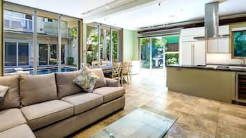 Luxury House, Patio, Pool View | Living area