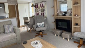 Unclassified image, 3 of 17, button - Freshwater Beach Holiday Park - Holiday Accommodation 17116 (Bridport)