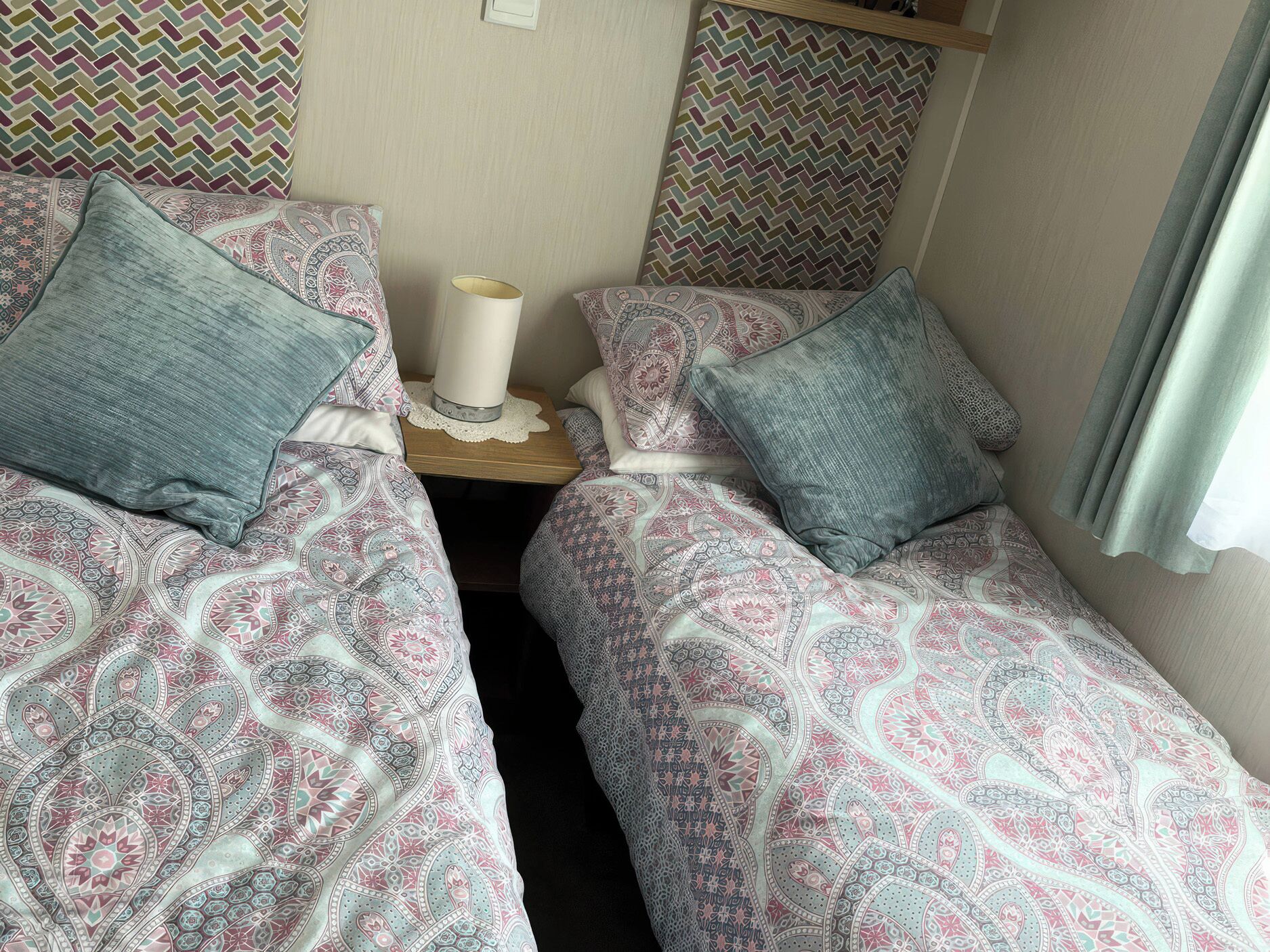 Cottage | 2 bedrooms, free WiFi, individually decorated, individually furnished