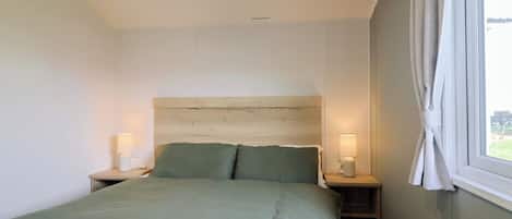 Cottage | 2 bedrooms, individually decorated, individually furnished, free WiFi