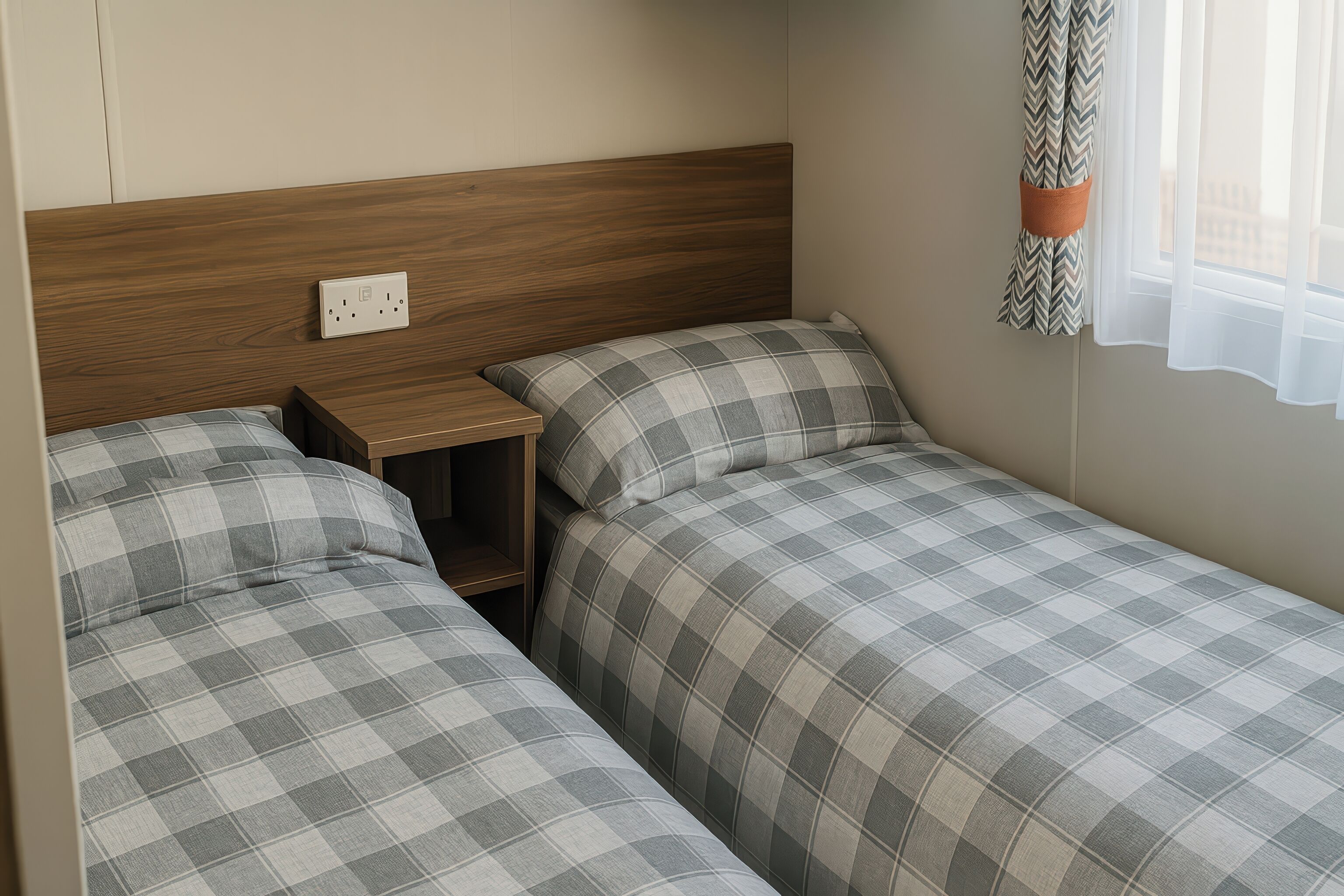 2 bedrooms, individually decorated, individually furnished, free WiFi