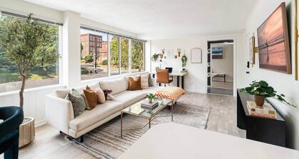 Smokey in Orangeland (On UTK campus)