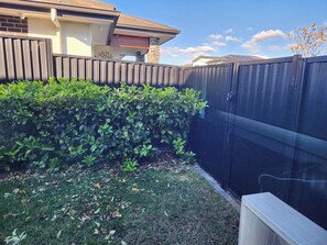 House, 2 Bedrooms, Accessible, Balcony | Property grounds