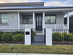 Maison, 2 chambres, accessible aux personnes à mobilité réduite, balcon | Extérieur