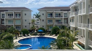 Apartment, 3 Bedrooms, Smoking, Balcony | Pool