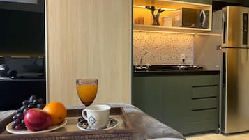 Estúdio | Ferros/tábuas de passar roupa, Wi-Fi de cortesia