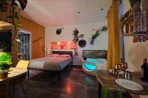 1 bedroom, iron/ironing board, free WiFi, bed sheets - D2. Jacuzzi & comfort in the heart of Carcassonne (Carcassonne)