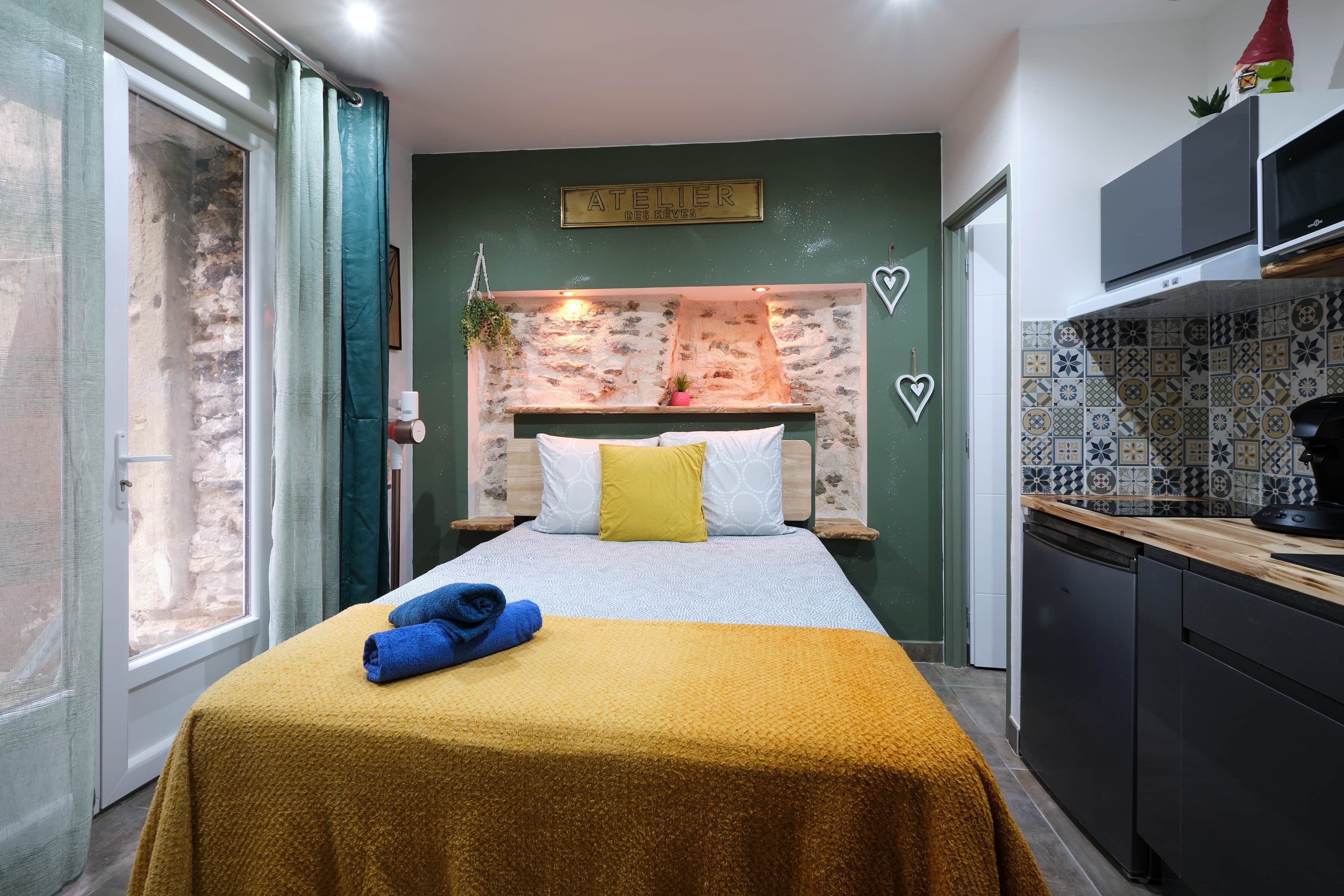 1 bedroom, iron/ironing board, free WiFi, bed sheets