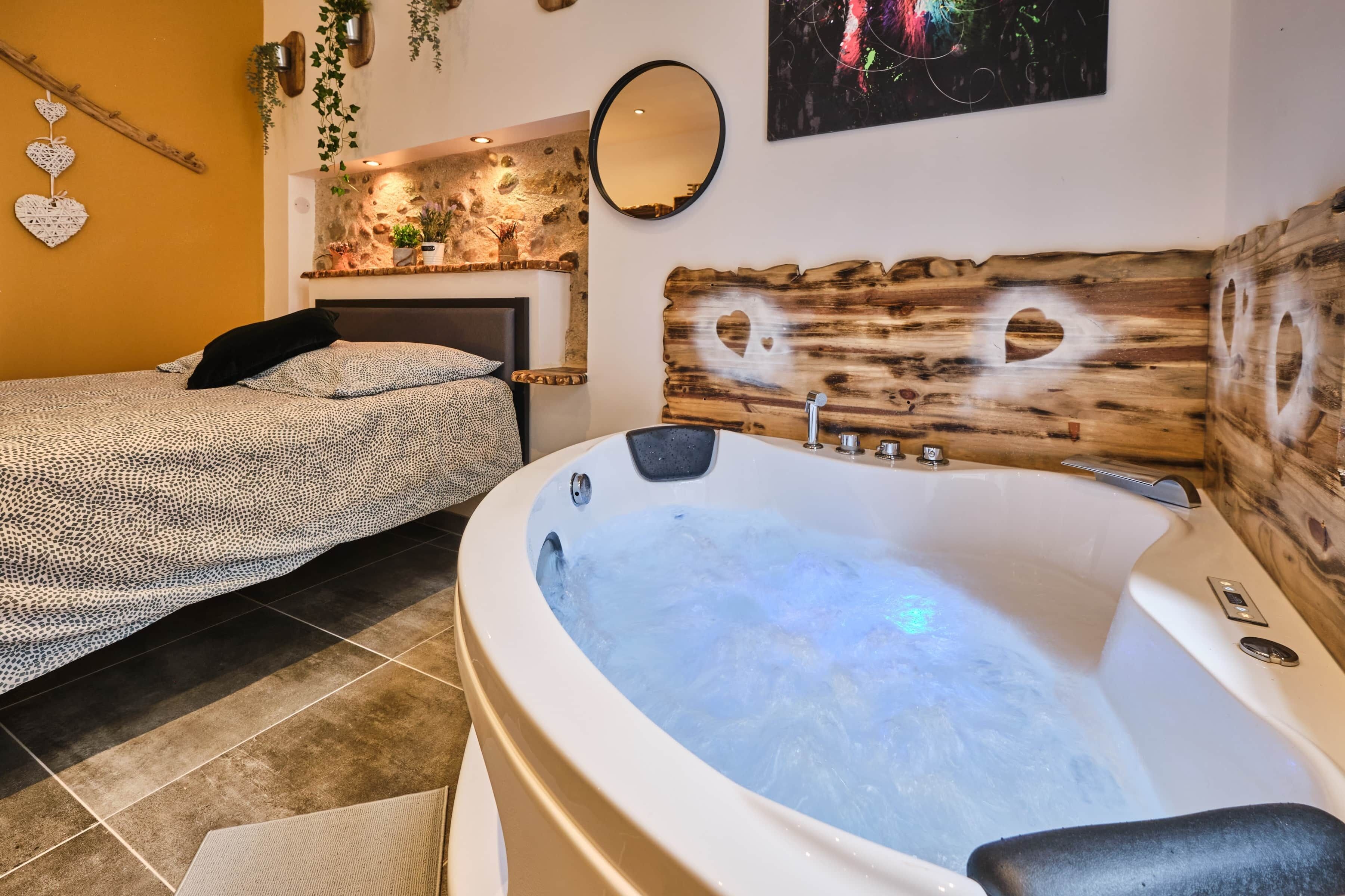 1 camera, ferro/asse da stiro, Wi-Fi gratuito, lenzuola