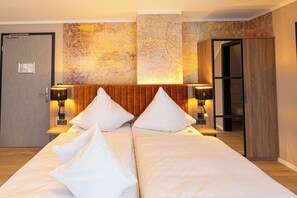 Deluxe Double Room, City View | In-room safe, desk, laptop workspace, soundproofing