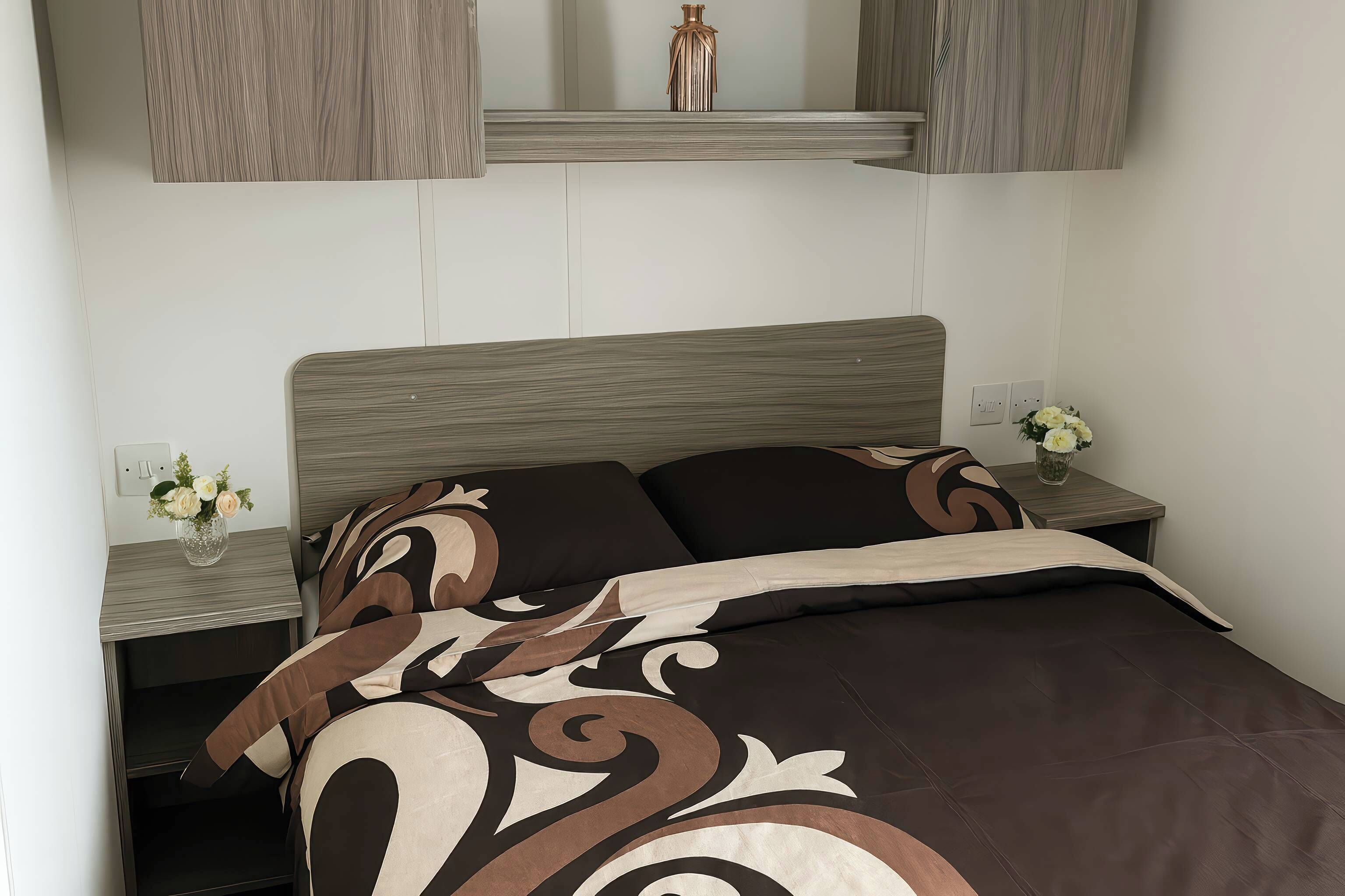 3 habitaciones, decoración personalizada y muebles diferentes 