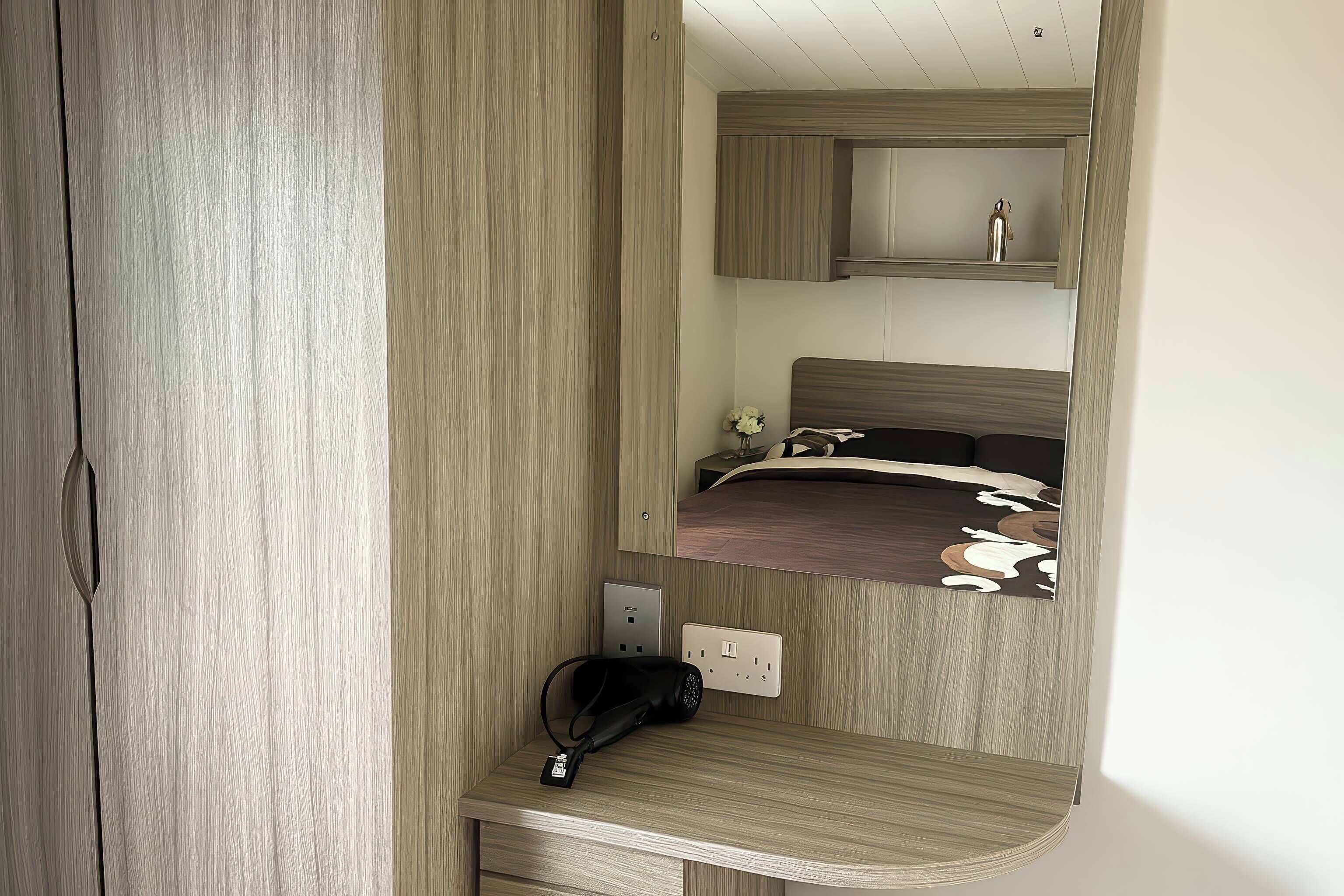 Casa rural | 3 dormitoris, decoració individual i mobiliari individual 