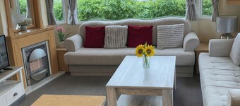 Brynowen Holiday Park - Holiday Accommodation 19041