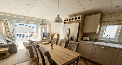 Ocean Edge Leisure Park - Holiday Accommodation 21286