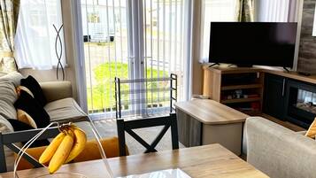 Chaumière | Aire de séjour