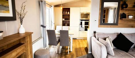 คอทเทจ | บริเวณนั่งเล่น