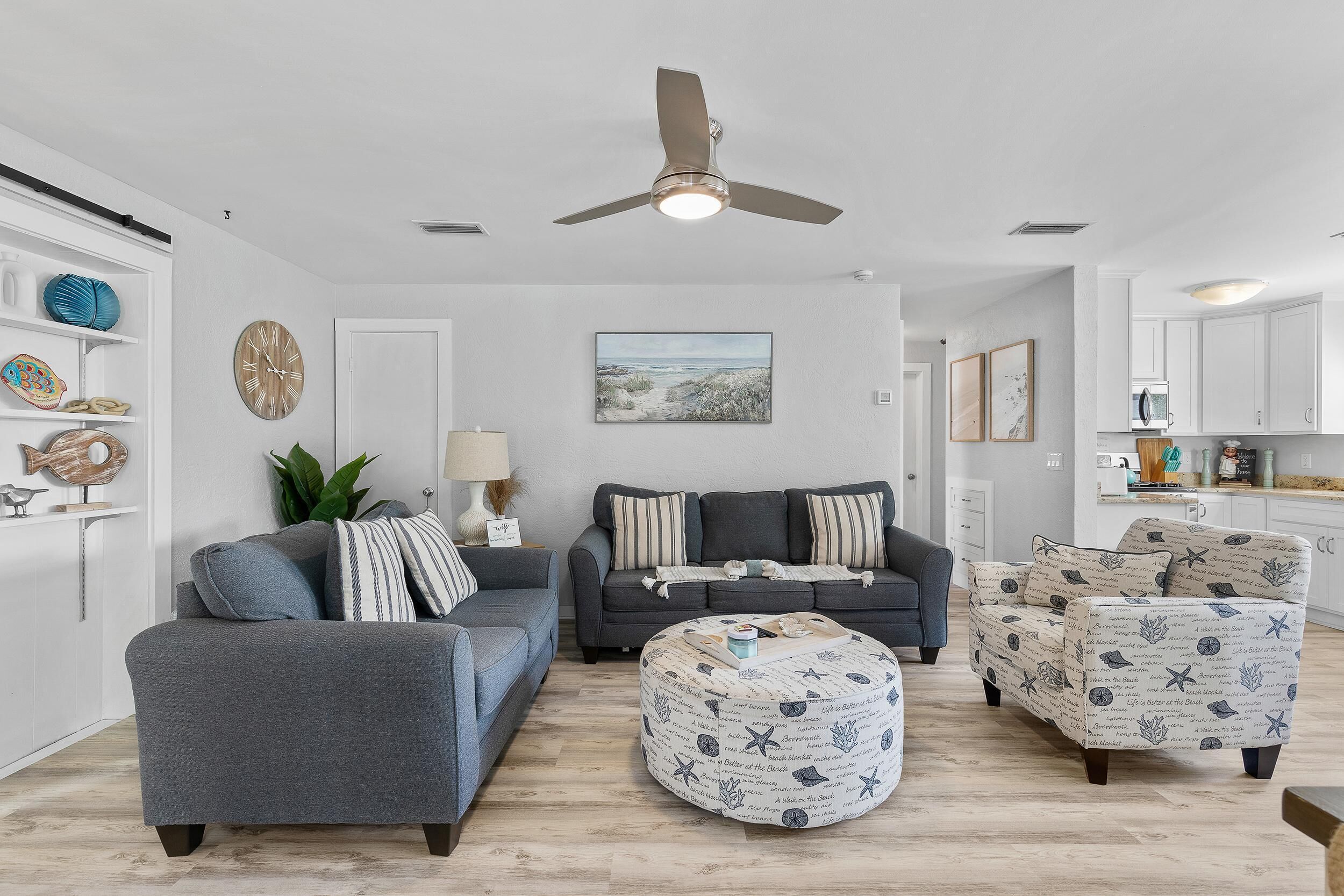 House, Multiple Beds (Lemon Drop) | Living area