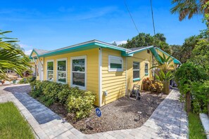 House, Multiple Beds (Casa del Limone) | Exterior - Casa del Limone (New Smyrna Beach)