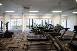 Fitness facility - Stylish Apartments in Danga Bay, Water Views (Johor Bahru)