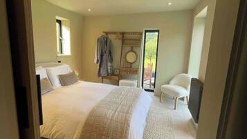 1 bedroom, iron/ironing board, travel crib, free WiFi